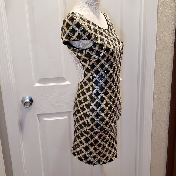 Sexy Gold & Black Sequin Mini Dress with Open Back - Picture 5 of 10